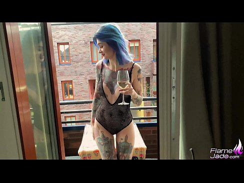❤️ Enormt Meedchen suckt mat engem Gulp a fuckt passionéiert ënner dem oppenen Himmel ❤️ Fucking op lb.sexera.ru ❌❤